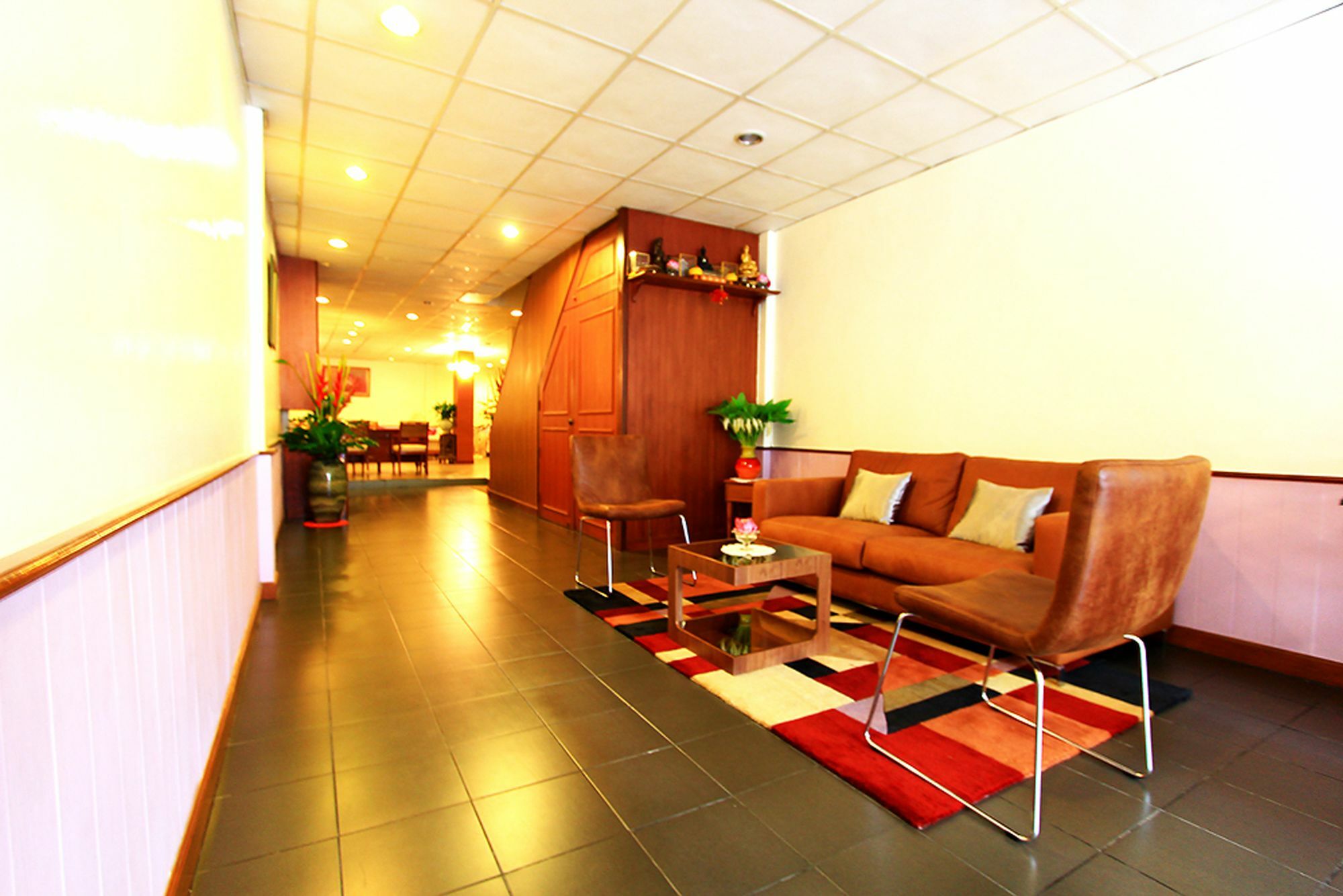 Travel Lodge Surawong (Adults Only) 방콕 외부 사진