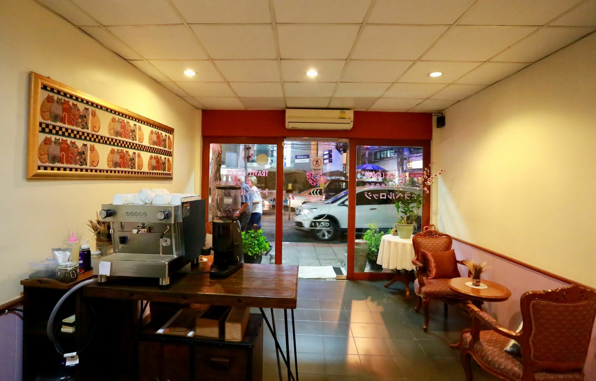 Travel Lodge Surawong (Adults Only) 방콕 외부 사진