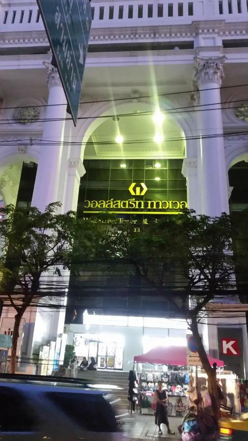Travel Lodge Surawong (Adults Only) 방콕 외부 사진