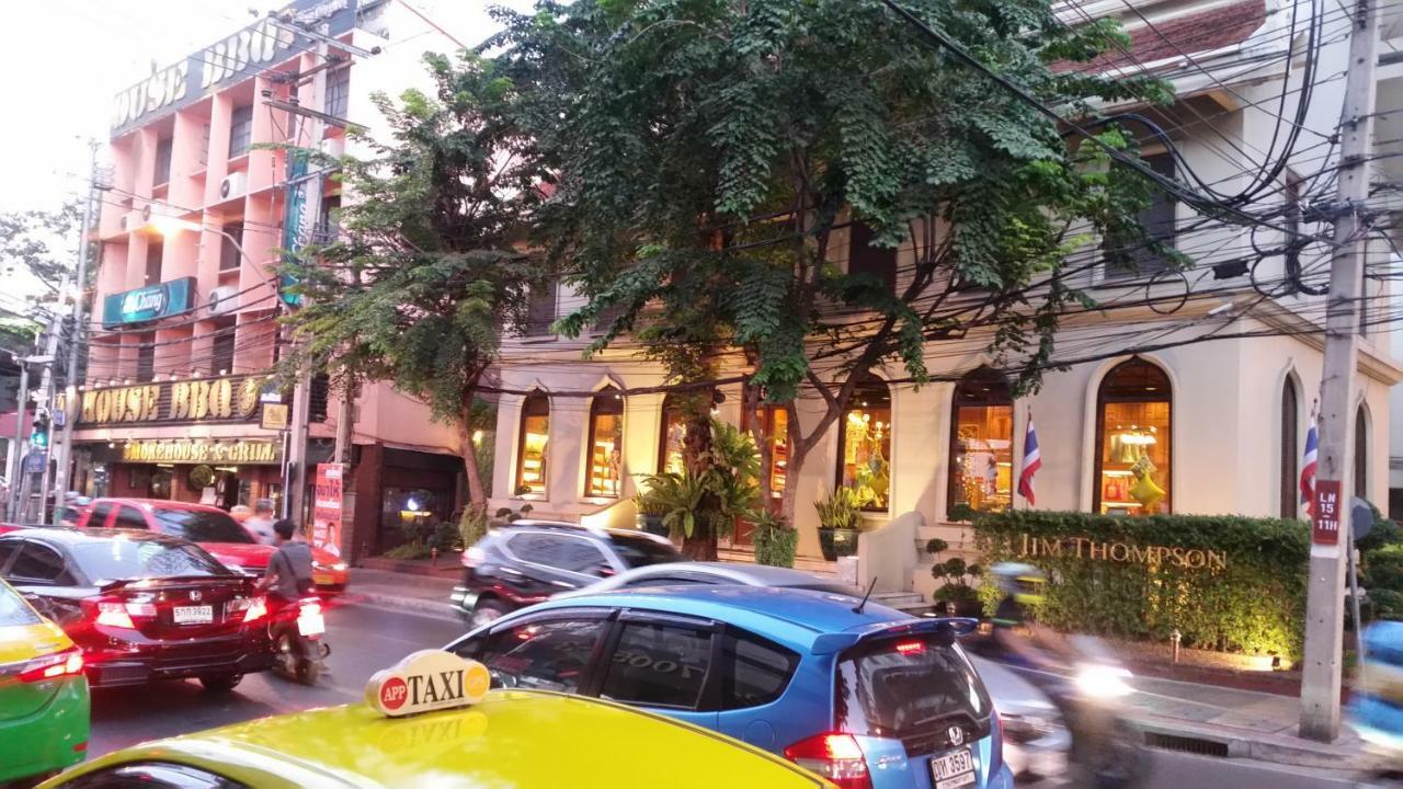 Travel Lodge Surawong (Adults Only) 방콕 외부 사진